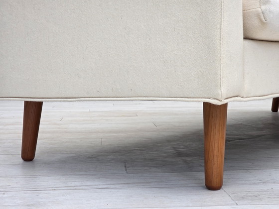 Image 1 of Sofá danés de tres plazas, años 70, lana de muebles beige/blanca, patas de madera de teca