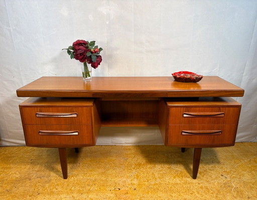Mid-Century Retro Vintage Teak Desk / Dressing Table by G Plan – Fresco Range 1960.    Designed by Victor Wilkins • Afromosia Ed