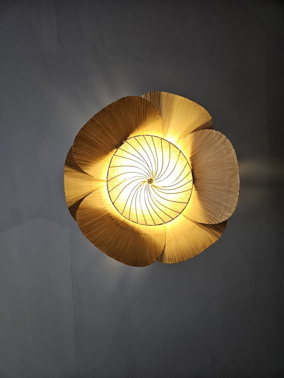 Image 1 of Lustre 'Uchiwa Hana' d'Ingo Maurer 