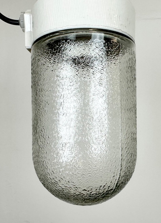 Image 1 of Vintage witte porseleinen hanglamp met matglas, jaren 70