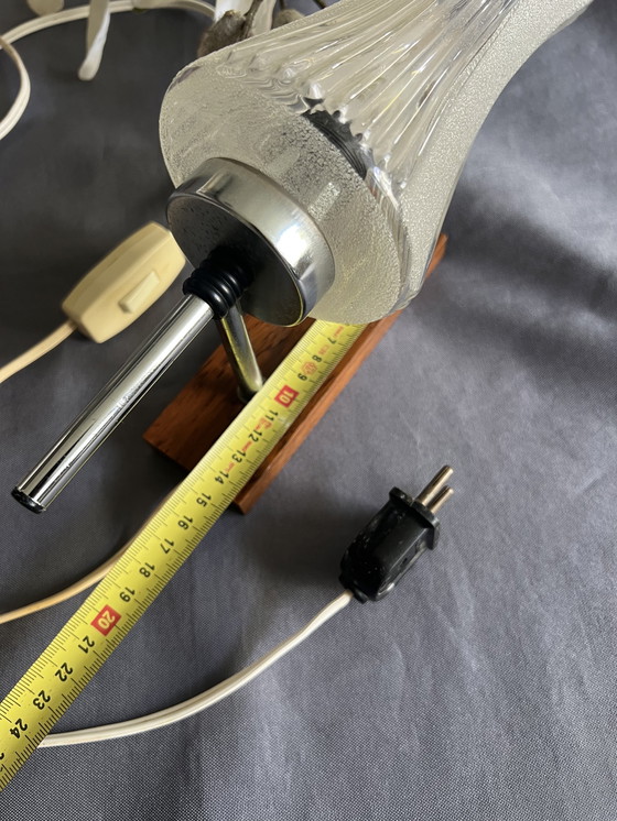 Image 1 of Lampada da parete in stile scandinavo con paralume in vetro semisabbiato