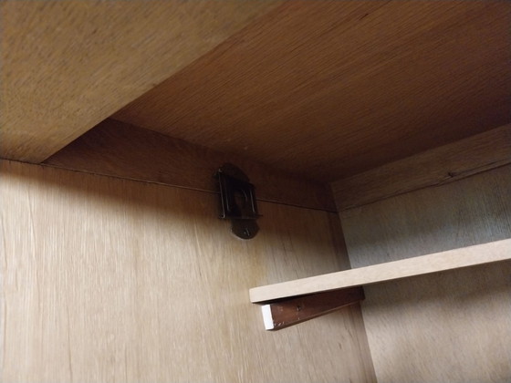 Armadio vintage di metà secolo, Rovere massiccio ca. 1940 – Legno (photo 4 of 8)