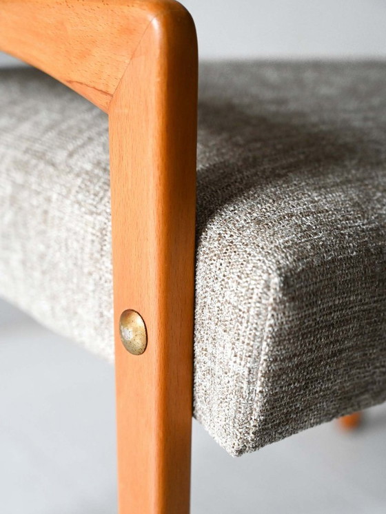 Image 1 of Poggiapiedi vintage in rovere scandinavo con rivestimento grigio