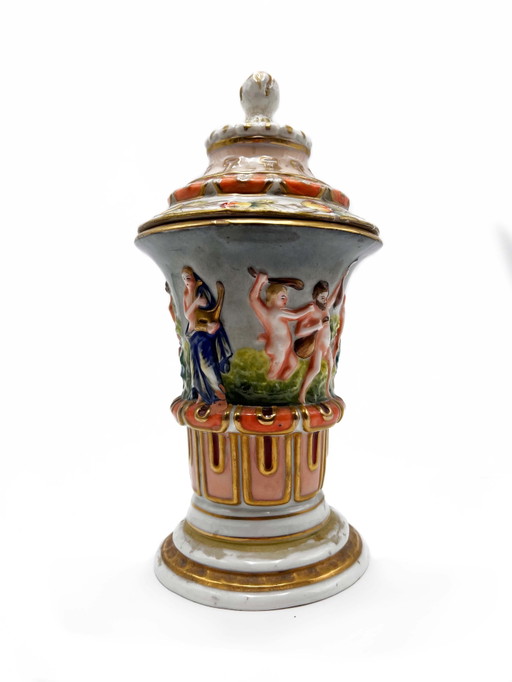 Keramikvase Capodimonte aus dem 19. Jahrhundert