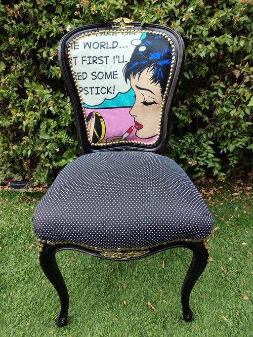 Sedia Vintage Restaurata stile Pop Art