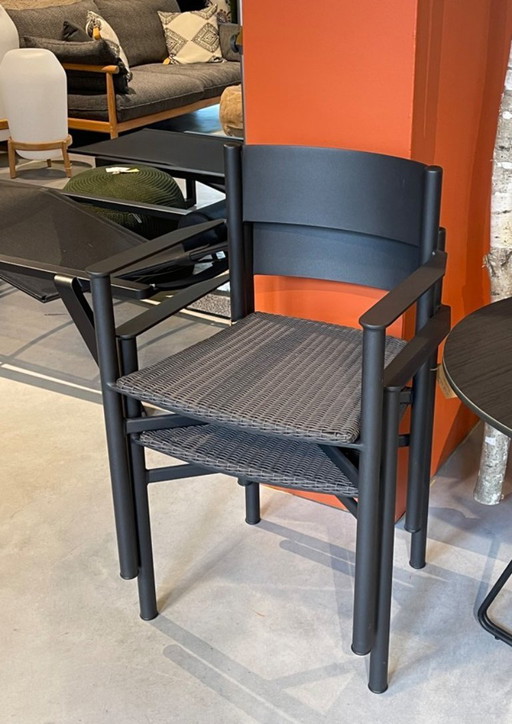 2x poltrona impilabile Enea di Triconfort