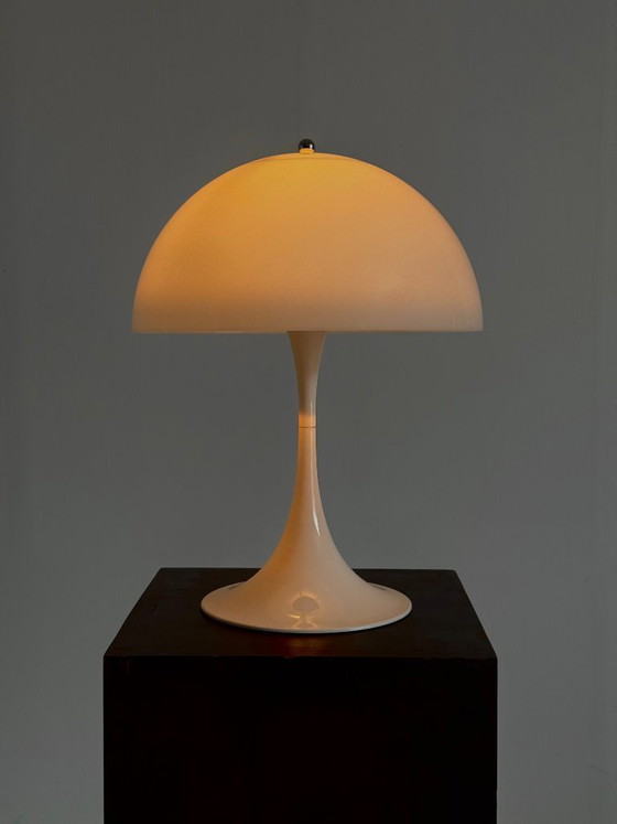 Image 1 of Louis Poulsen Panthella table lamp Verner Panton white