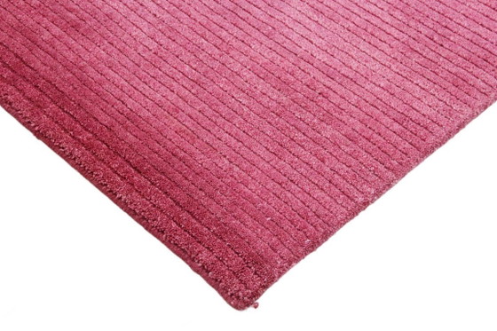 Modern Designer Hand-knotted Wool Rug New & Unused 237 x 173 cm, Rugs & carpets, Pink (photo 4 of 9)