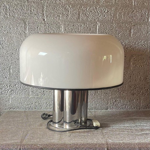 Vintage lamp Harvey Guizinni