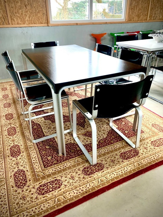 Image 1 of Mesa de comedor Pastoe TM 6110 y sillas SM 0301