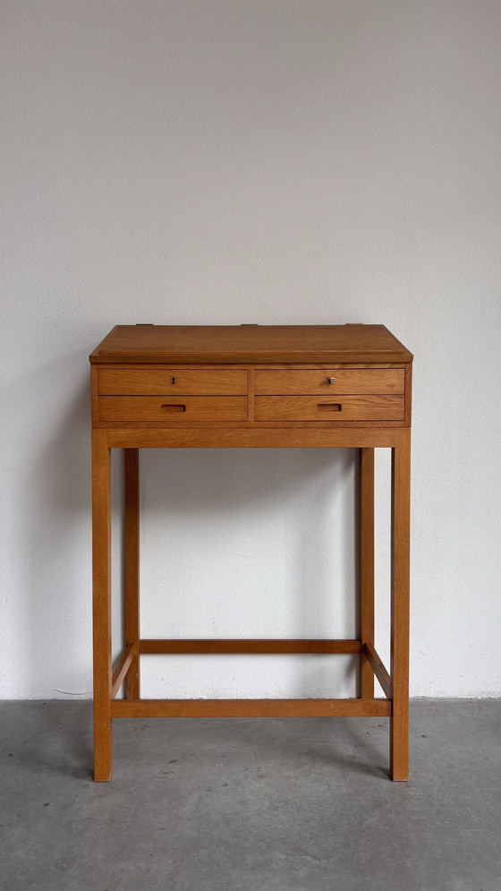 Image 1 of Vintage lectern - desk oak