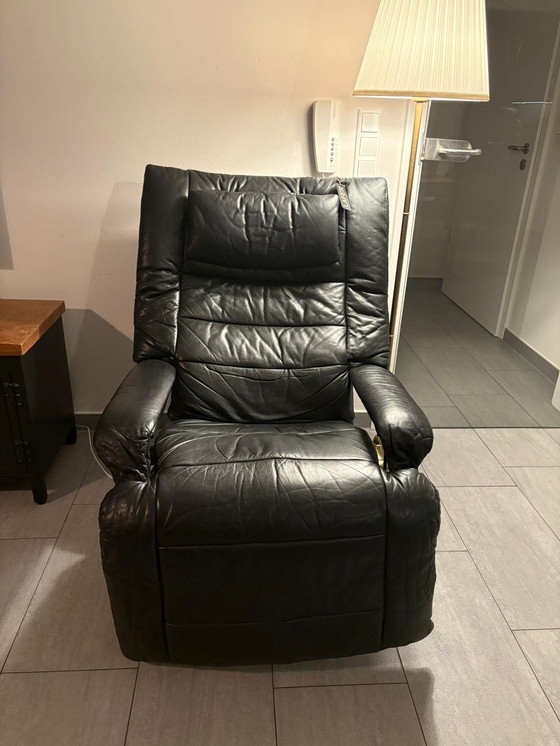 Image 1 of Percival Lafer Postmoderner brasilianischer schwarzer Loungesessel aus Leder