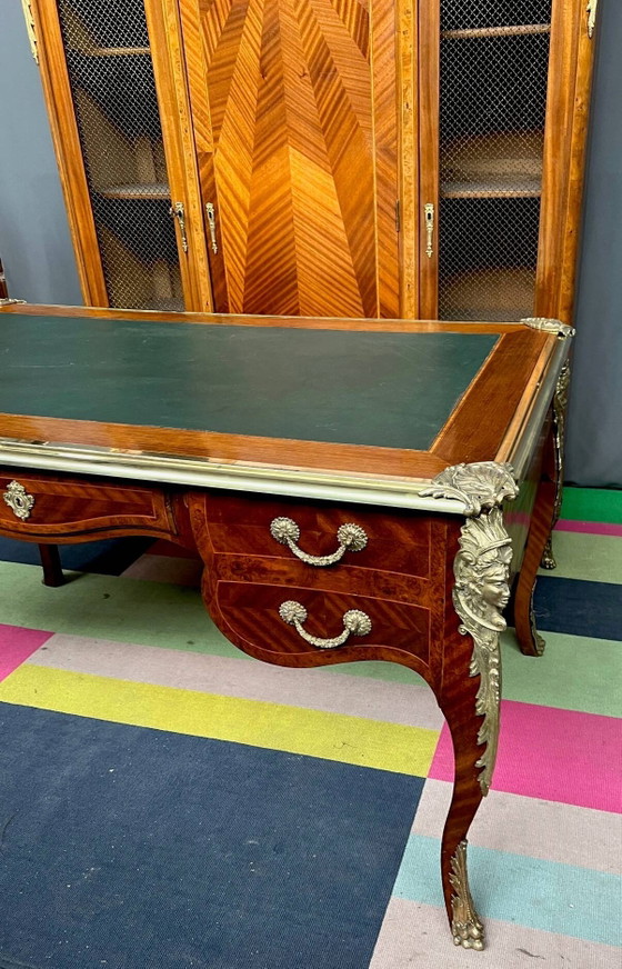 Bureau in Lodewijk XV-stijl. Inlegwerk, verguld brons. – Wood (photo 6 of 7)