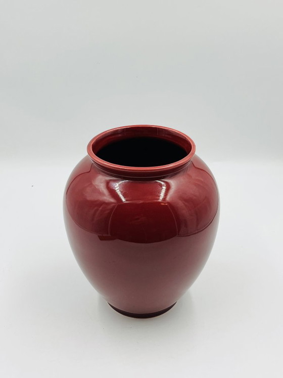 Image 1 of Vintage vase in burgundy red glazed ceramic