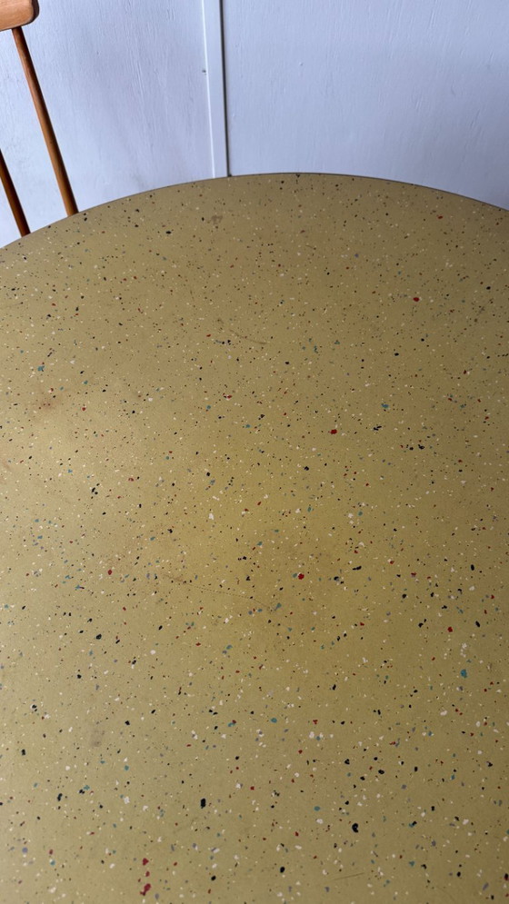 Image 1 of Silla de láminas 4x con tablero de terrazo