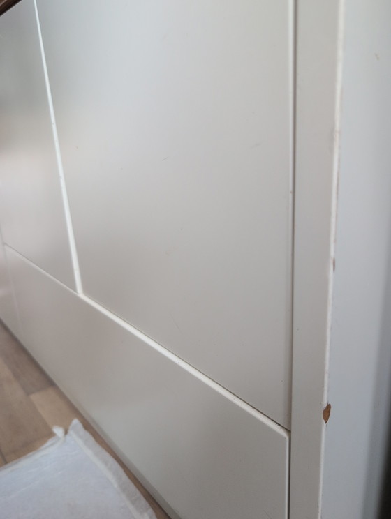 Image 1 of Mobile porta TV unico, realizzato in legno massello di pino e compensato di betulla.