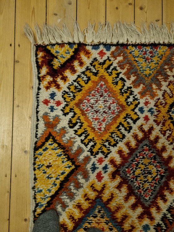 Image 1 of Tappeto berbero marocchino vintage, annodato a mano, circa 84x142 cm, colorato.