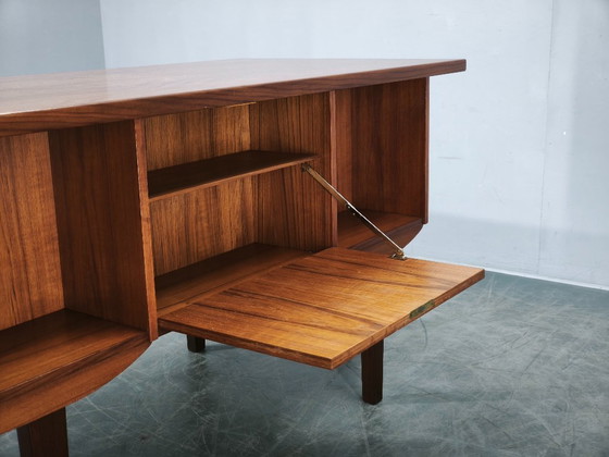 Image 1 of Bureau de Direction Moderne en Teck, Danemark, J. Svenstrup pour A.P. Møbler, 1960s
