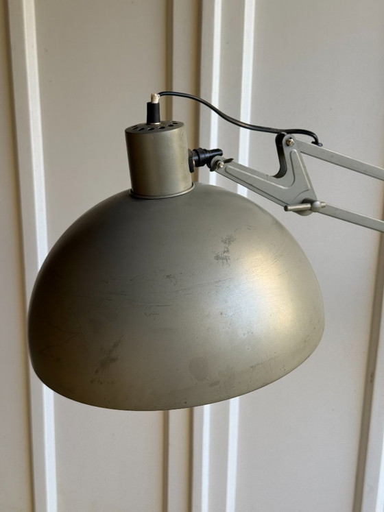 Lampada da terra in metallo grigio con molle - Stile industriale – Lampade da terra (photo 9 of 15)