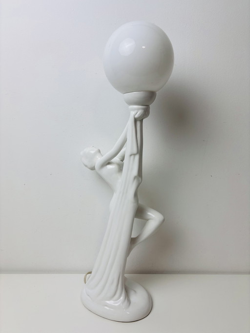 Lampe de table Art déco à figure féminine