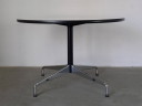 Vitra Eames, tavola rotonda segmentata
