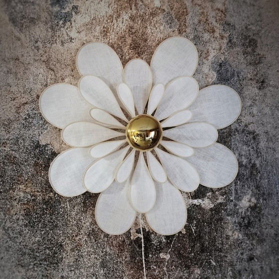 Image 1 of Flower wall lamp, Marguerite model, 24 petals in rattan and linen (choice of colors)