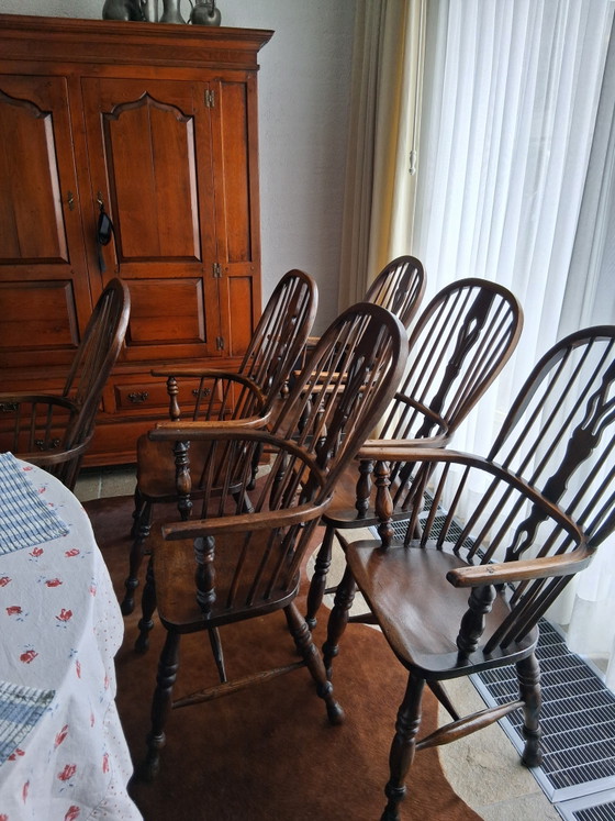 Image 1 of 6 windsorstoelen