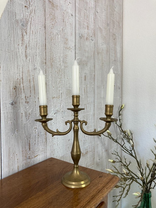 Three-branch candlestick