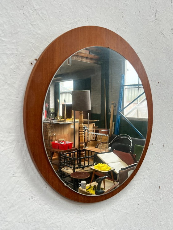 Image 1 of Espejo redondo antiguo de teca, Escandinavia, década de 1970.