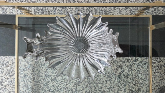 Image 1 of Mid-Century Eyecatcher: Vintage Kristallen 'Splash' Centrepiece met lichtroze tint
