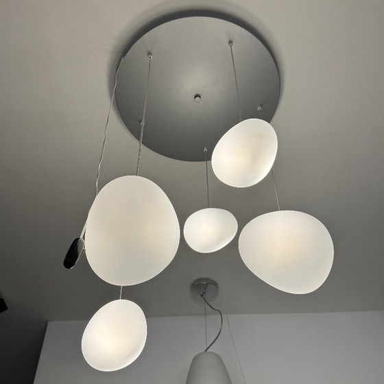 Lustre moderne à 5 suspensions, en méthacrylate blanc, motif cascade de galets – Metal, Plastic (photo 6 of 6)
