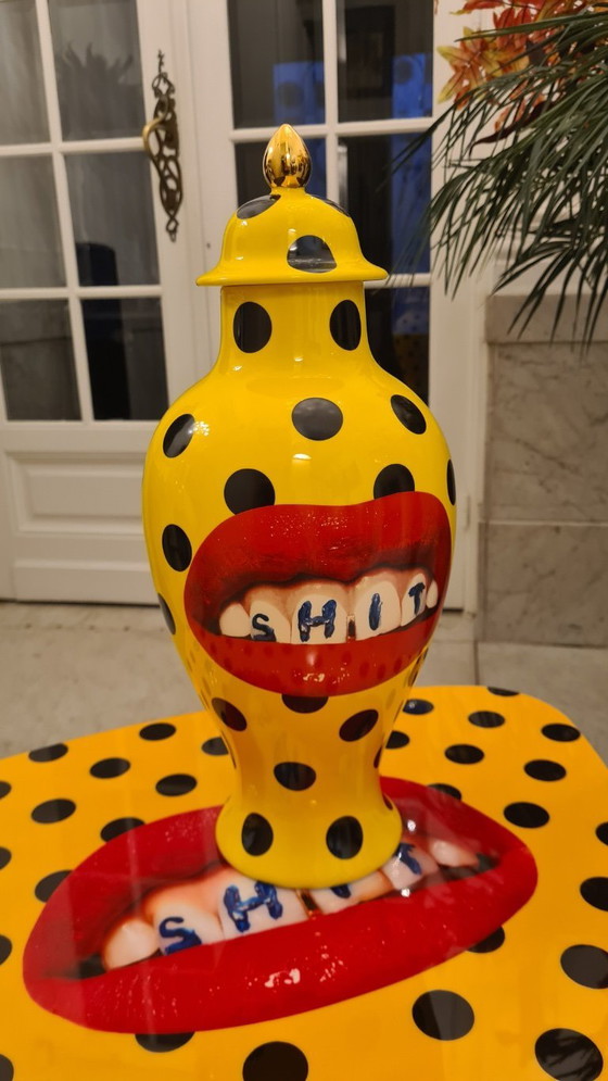 Image 1 of Jarrón de mierda Seletti