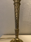 Lampada da tavolo in bronzo in stile Luigi XVI