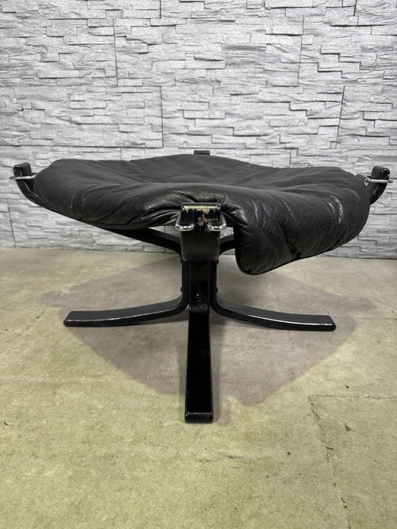 Falcon chair Footstool Vatne Møbler – Footstools & poufs, Wood, Leather (photo 2 of 8)