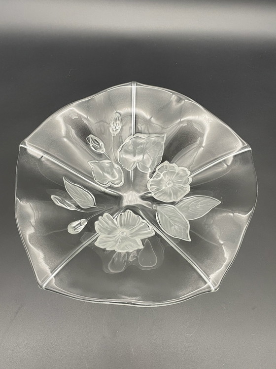 Walther Glas Evita, Large Vintage Glass Bowl with Floral Relief, 33 cm, Walter Glas, Transparent (photo 4 of 6)