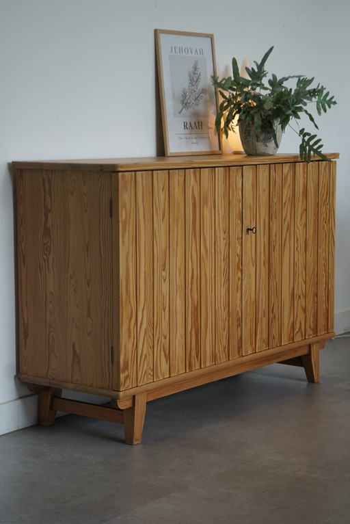 Side board Göran Malmvall voor Svensk Fur 