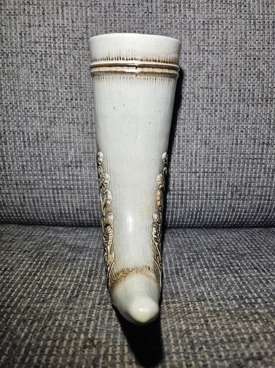 Image 1 of Vintage keramische drinkhoorn