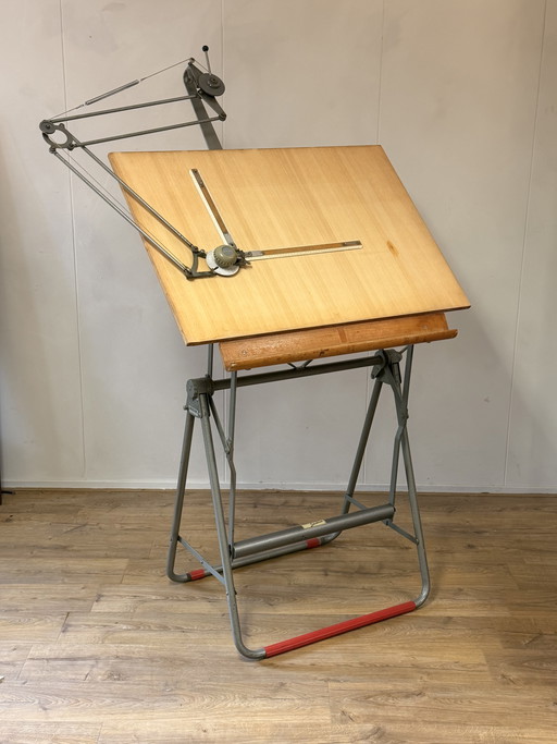 Teken tafel opvouwbaar Nestler