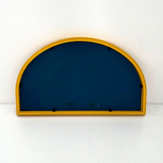 Image 1 of Specchio con cornice ad arco giallo di Anna Castelli Ferrieri per Kartell, anni '80