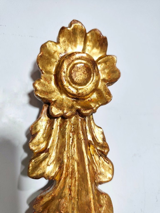 Image 1 of Barocke Wandleuchte aus Holz. Spanien, 1940er Jahre.