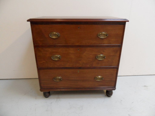 Commode ancienne en acajou