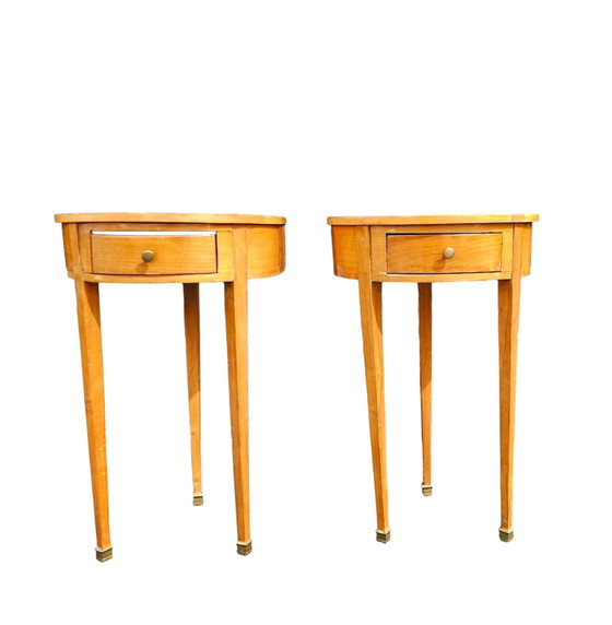 Sedie Biedermeier in Legno di Ciliegio Abbinate, Set Tavolino, Consolle a Treppiede – Set da pranzo (photo 20 of 24)