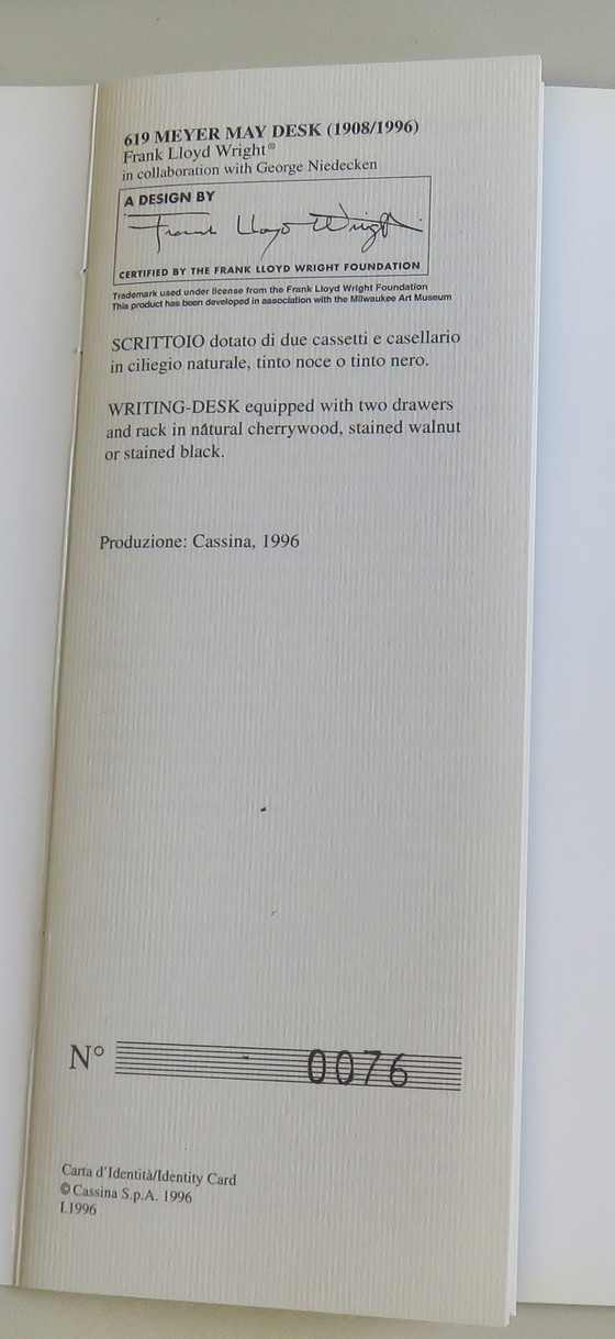 Image 1 of Frank Lloyd Wright Schreibtisch mit Stuhl - 619 Meyer May Desk