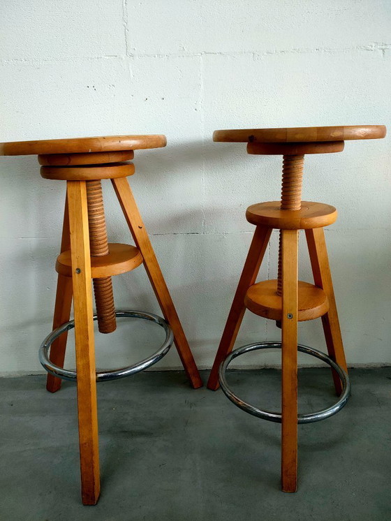 Image 1 of Vintage swivel stool/work stool piano stool potter's stool