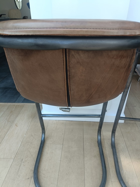 Image 1 of Tabourets de bar en cuir de chez Chiavari