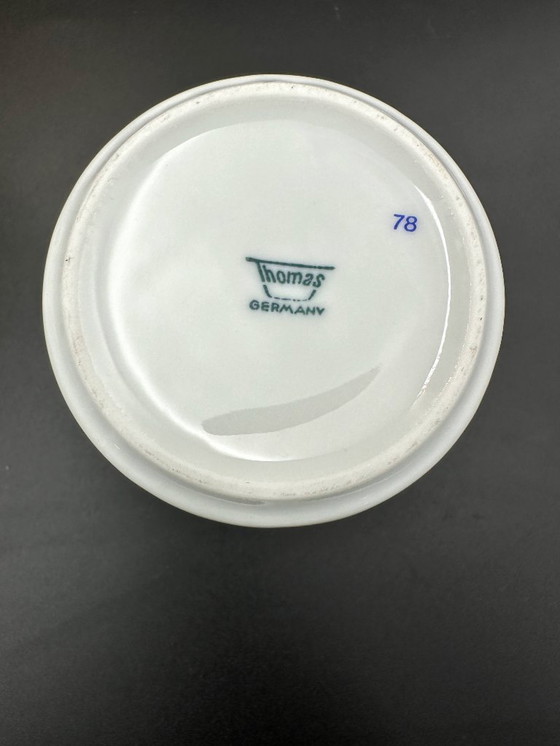Image 1 of Thomas Rosenthal Tazas con platillos y jarra de leche