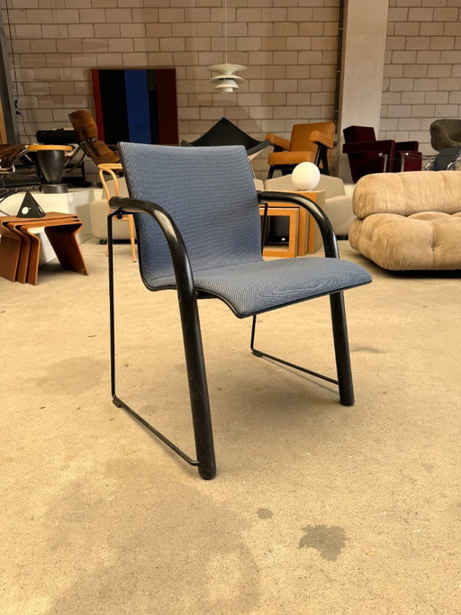 Silla Thonet S320 (stock: 12) – eetkamerstoelen, Metal, Textile (photo 2 of 10)