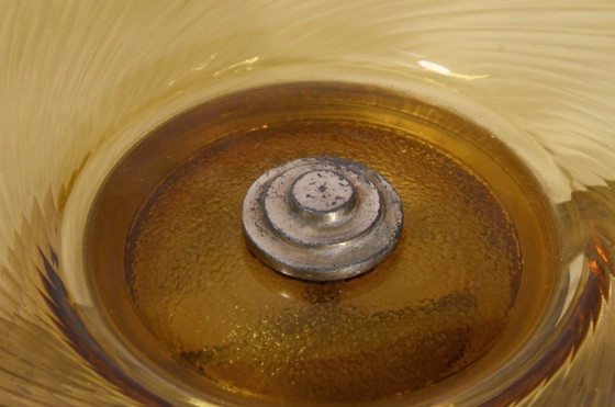 Schale im Art-Deco-Stil aus rauchfarbenem Pressglas und versilbertem Metall, 30 x 8 cm – Dekorative Objekte (photo 7 of 11)