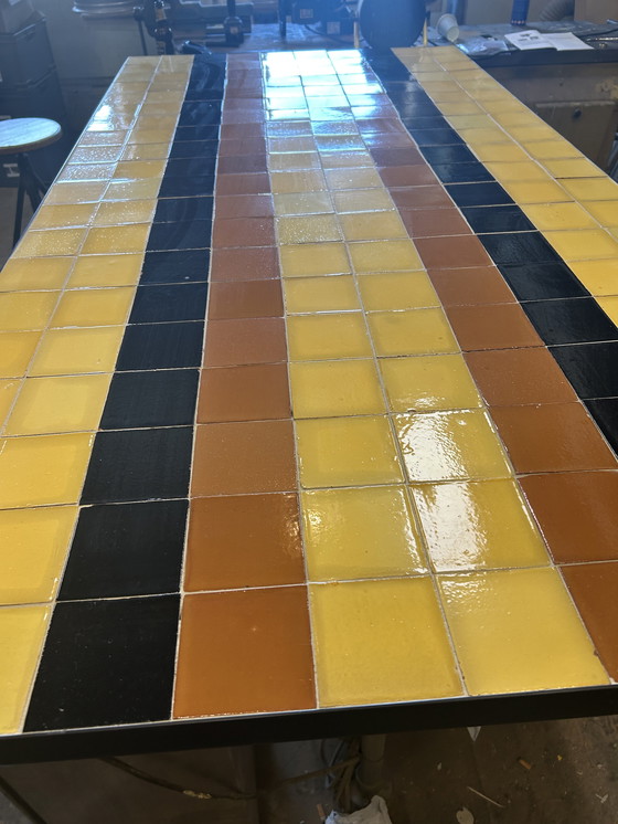 Image 1 of Tavolo da interno marocchino alla moda realizzato con piastrelle di Fez