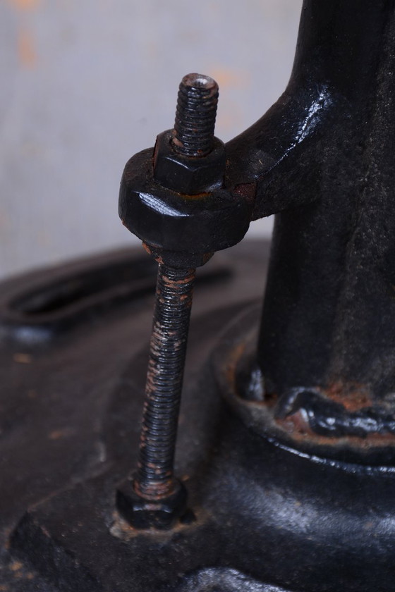 Original Mid-Century Swivel Stool, Cast Iron, Leather, Italy, 1970s (photo 7 of 9)